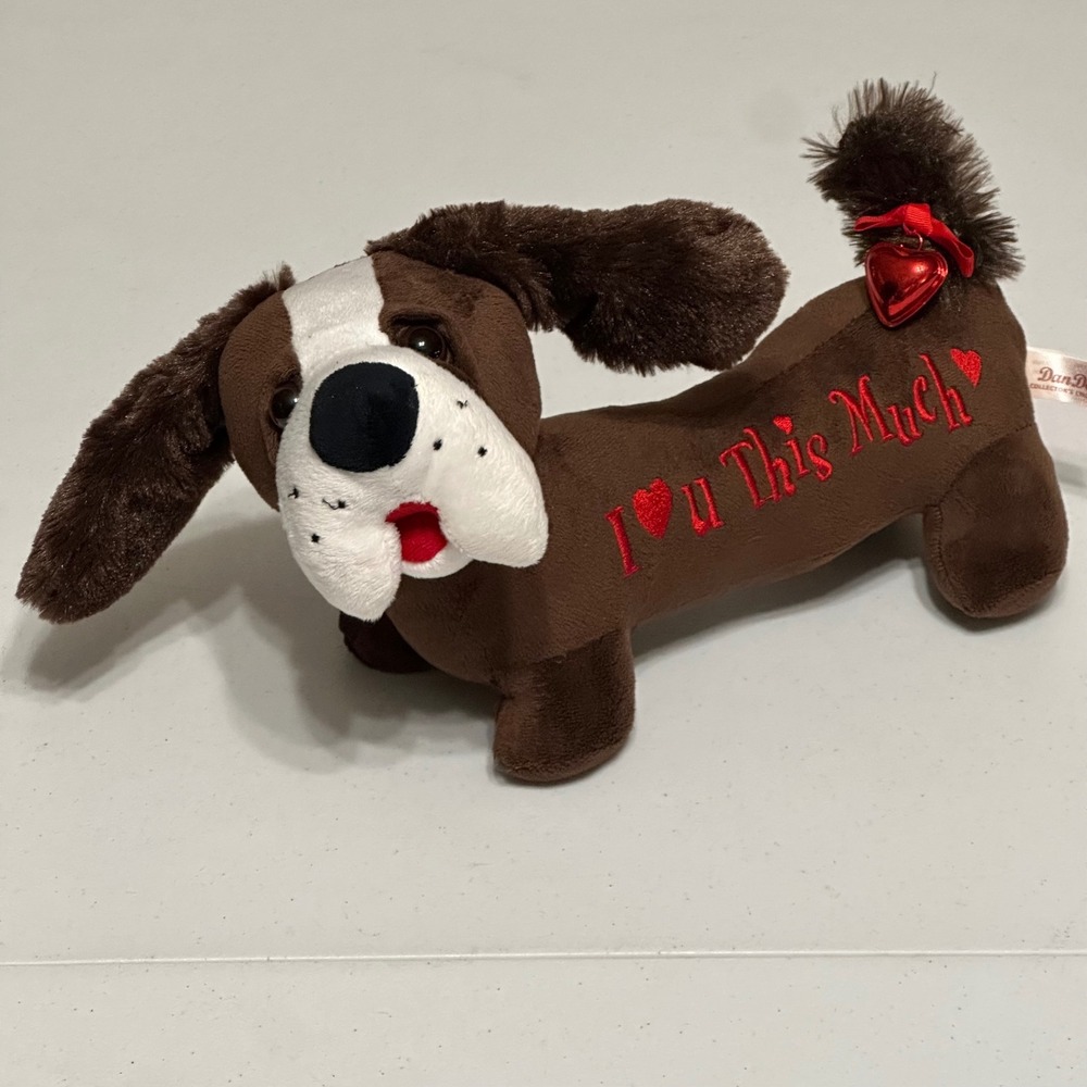 Dan Dee Collectors Choice Singing Animated Dachshund Weenie Dog I Love You Works